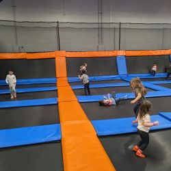 Sky Zone Trampoline Park ico
