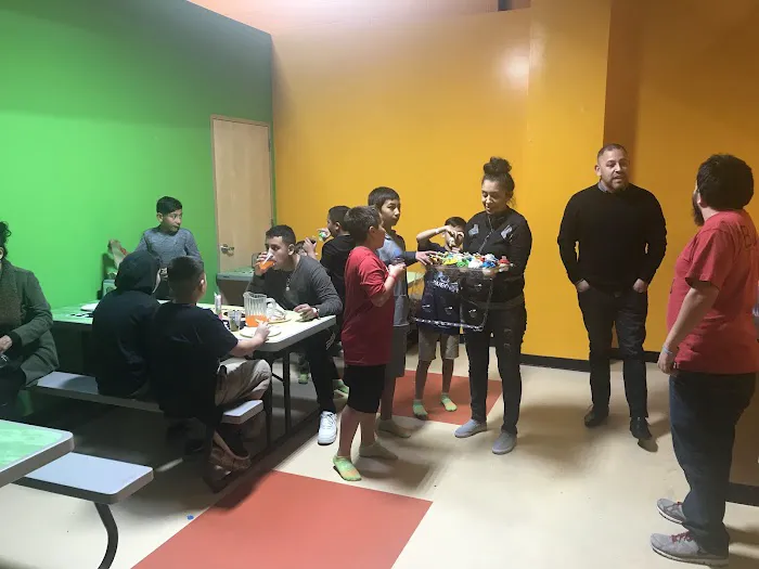 Sky Zone Trampoline Park 3