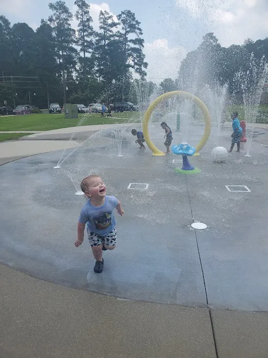 Splash Pad - Fort Gregg-Adams 3