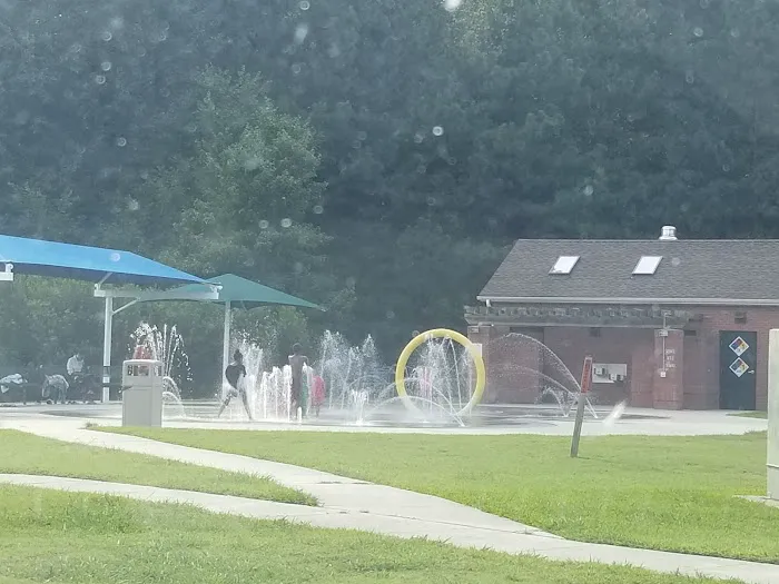 Splash Pad - Fort Gregg-Adams 0