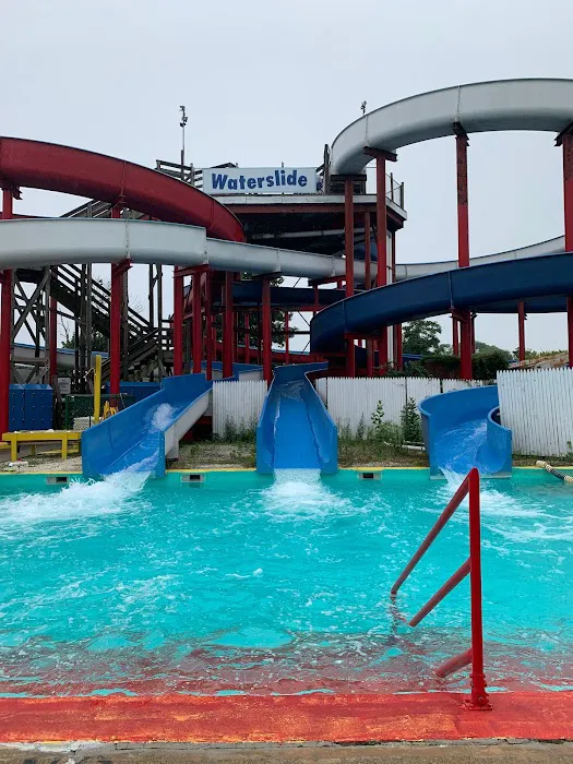 Action Amusements Waterslide 4