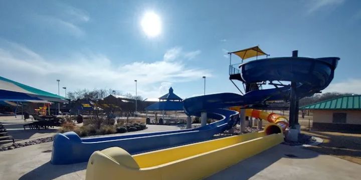 Central Aquatics Center