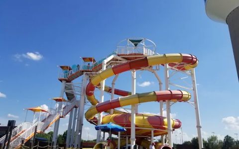 Hawaiian Falls Roanoke