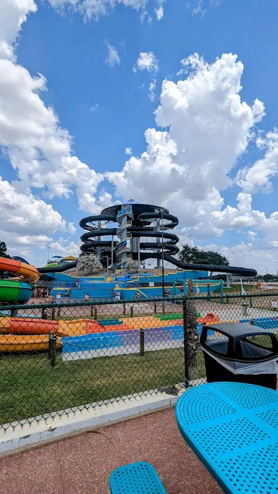 Hurricane Harbor Arlington 8