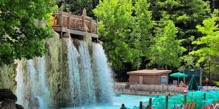 Dollywood's Splash Country