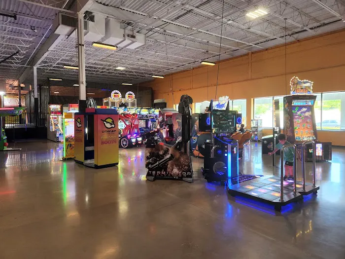 Urban Air Trampoline and Adventure Park 3