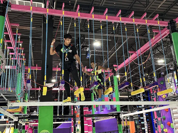 Funcity Trampoline and Adventure Park 9