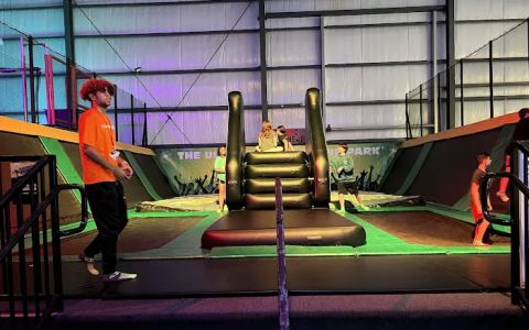 Sky Zone Trampoline Park
