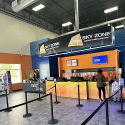Sky Zone Trampoline Park ico