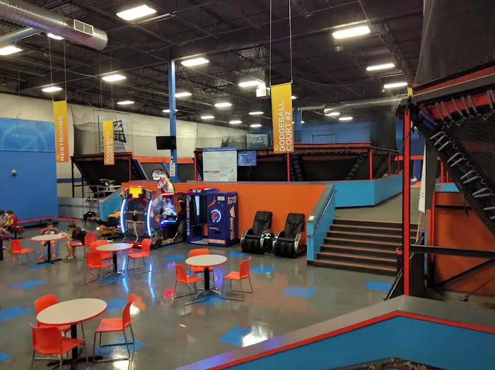 Sky Zone Trampoline Park 4