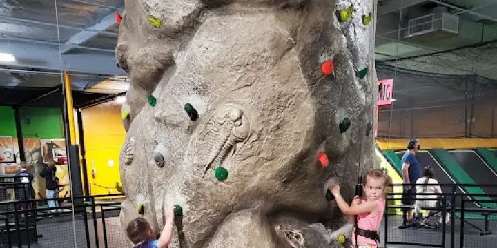 Sky Zone Trampoline Park