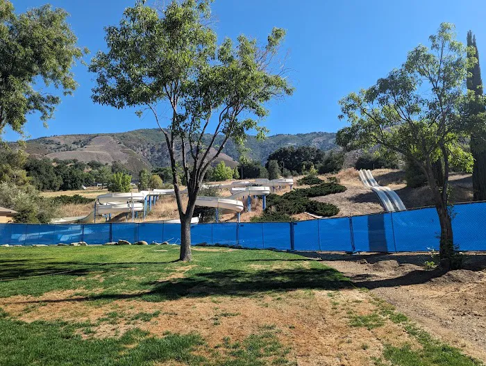 Sengme Oaks Water Park 1