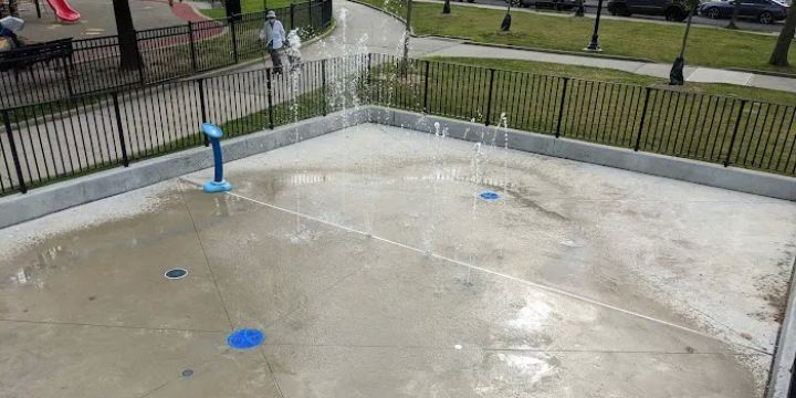 Splash pad