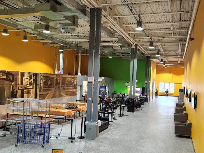 Sky Zone Trampoline Park 4