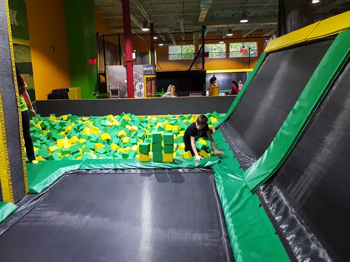 Sky Zone Trampoline Park 8
