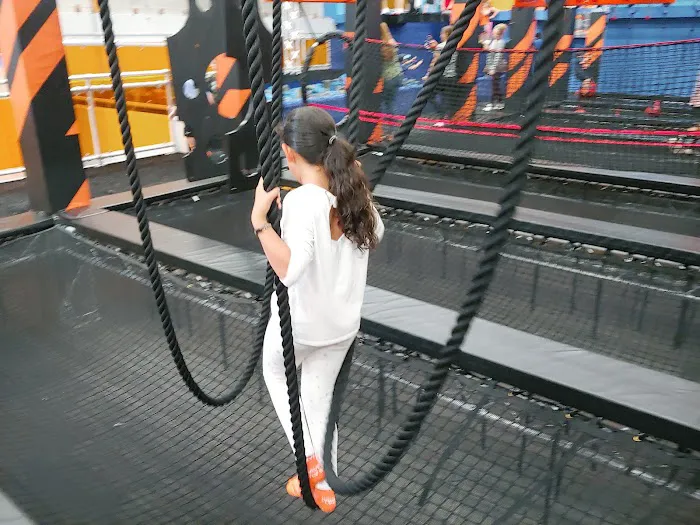 Sky Zone Trampoline Park 8
