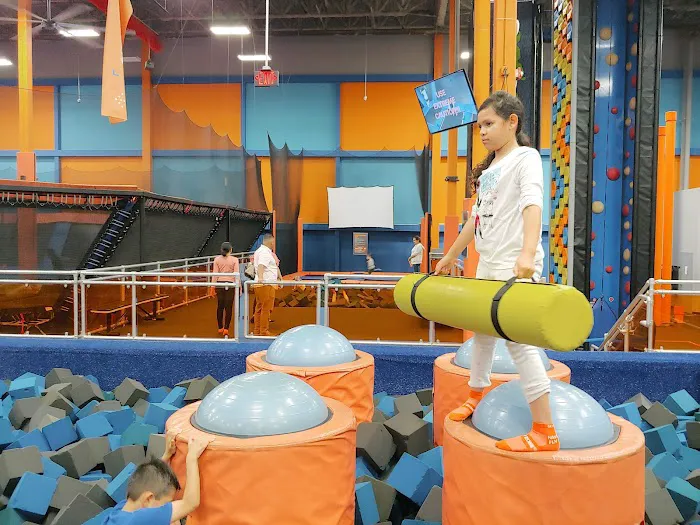 Sky Zone Trampoline Park 6