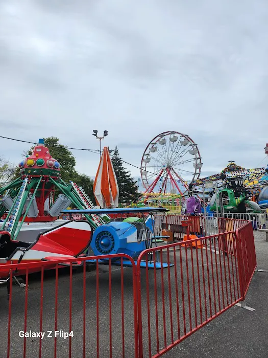 Adventurers Amusement Park 3