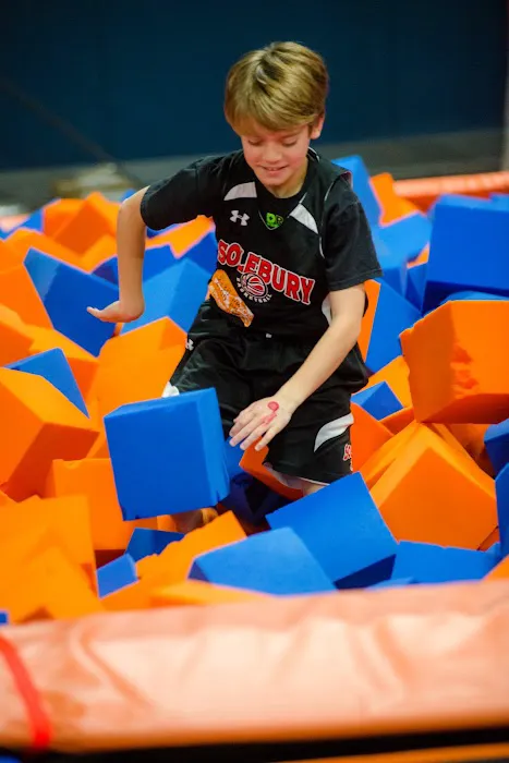 Sky Zone Trampoline Park 8