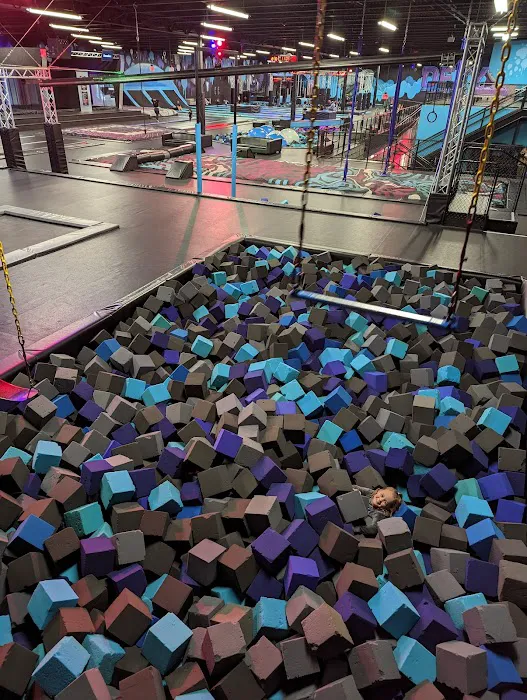 Sky Zone Trampoline Park 5