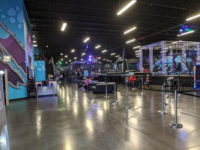 Sky Zone Trampoline Park 6