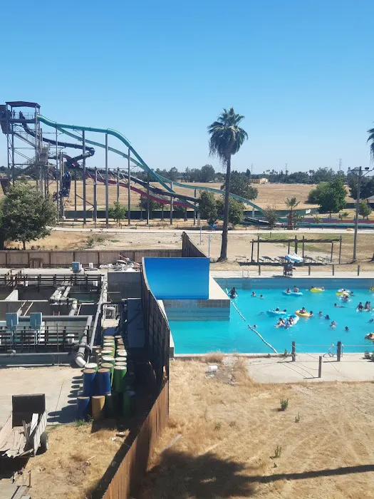 Island Waterpark 2