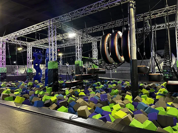 Sky Zone Trampoline Park 4