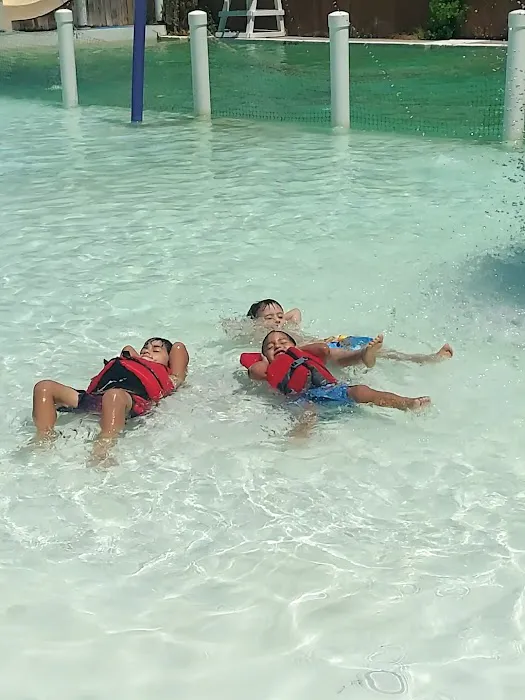 Wonder Oasis Waterpark 2