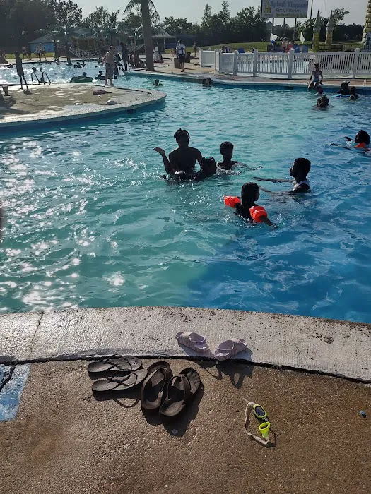 Wonder Oasis Waterpark 3