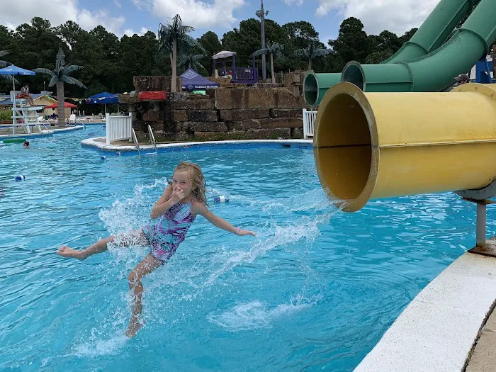 Wonder Oasis Waterpark 9