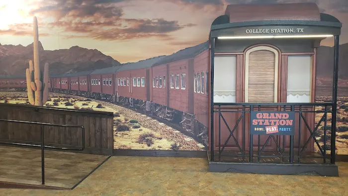 Grand Station Entertainment 6