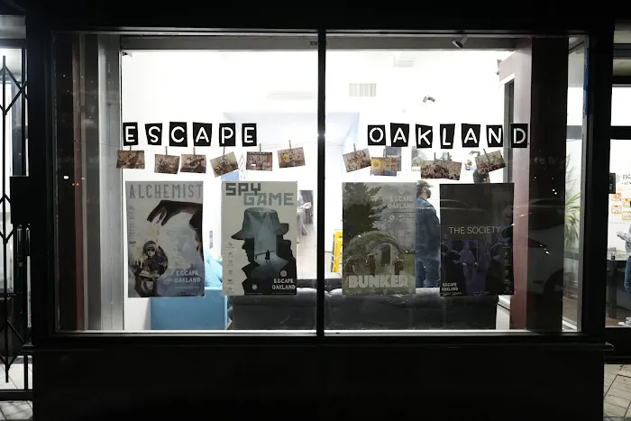 Escape Oakland 0