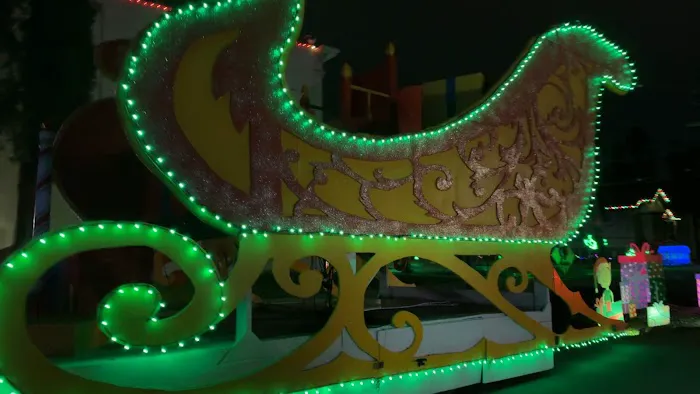 Drive Thru - Christmas in the Park 0