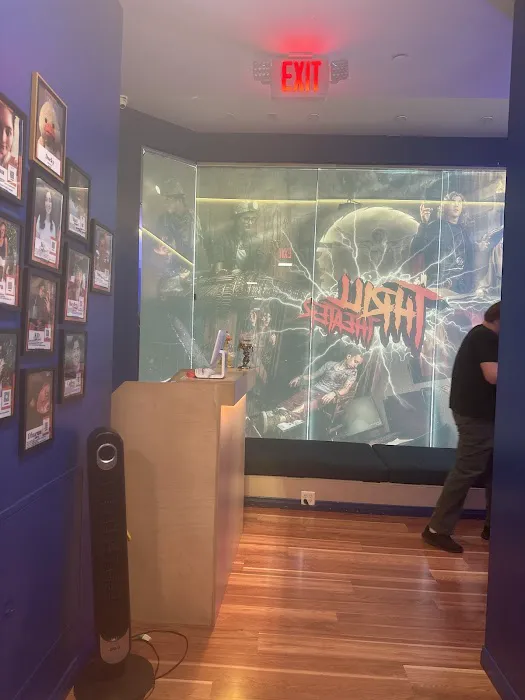 QUEST ROOM - Redondo Beach Escape Rooms 6