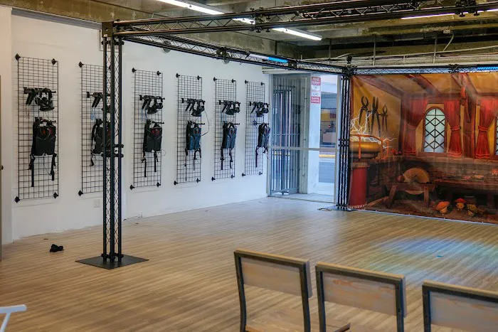 Escape VR - Room Escape Experience 0