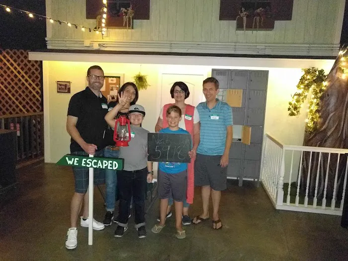 Red Lantern Escape Rooms 7