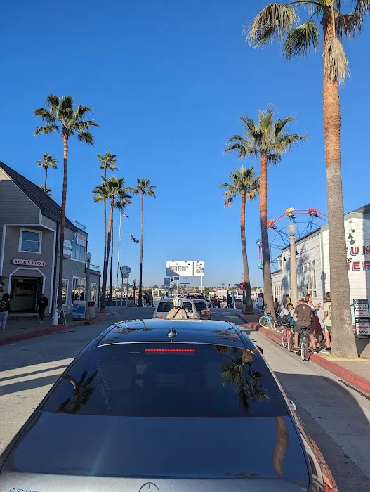 ExplorOcean - Balboa Arcade 5