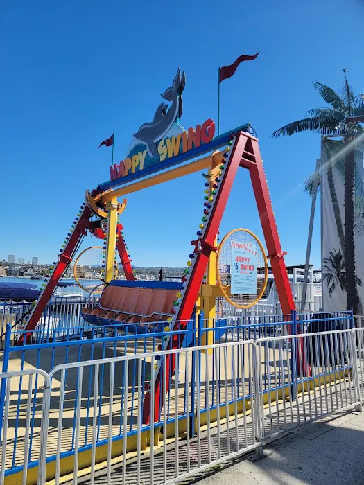 ExplorOcean - Balboa Arcade 6