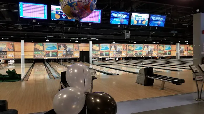 Round1 Bowling & Arcade - City of Industry 1