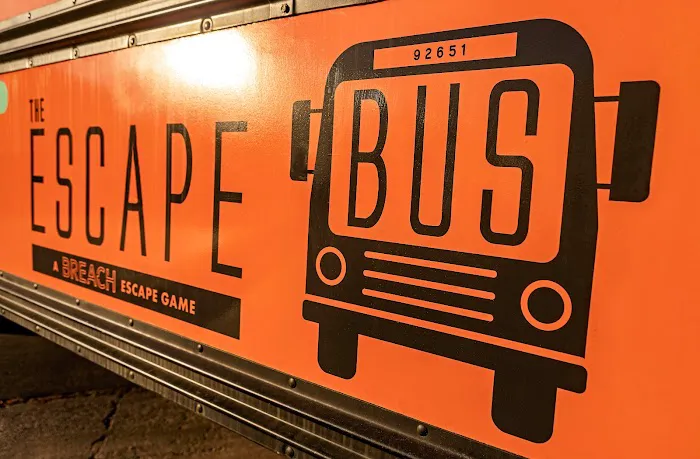The Escape Bus 6