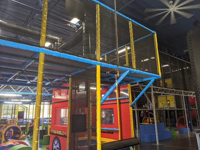UPTOWN JUNGLE FUN PARK | Peoria, AZ 6