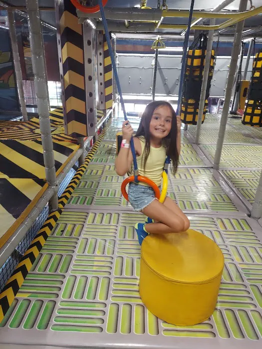UPTOWN JUNGLE FUN PARK | Peoria, AZ 9