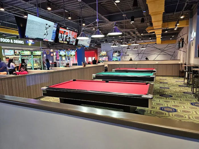 Round1 Bowling & Arcade 3
