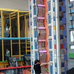 UPTOWN JUNGLE FUN PARK | Avondale ico