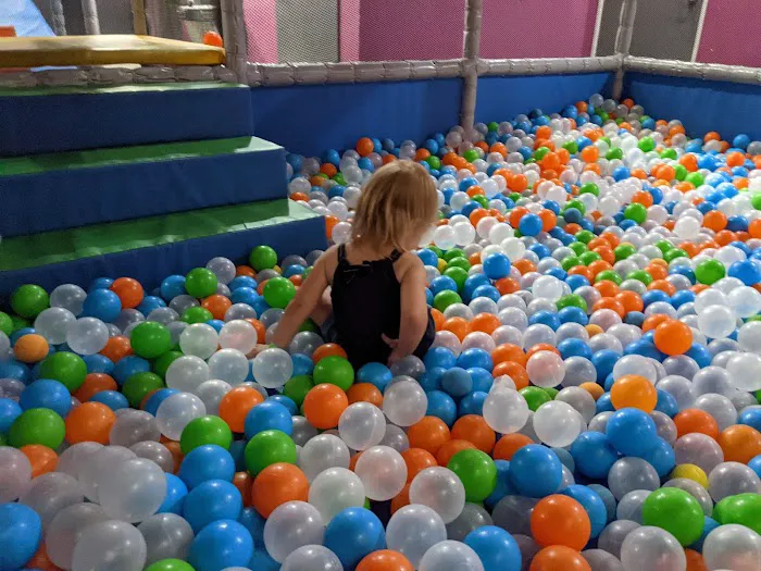 UPTOWN JUNGLE FUN PARK | Avondale 4