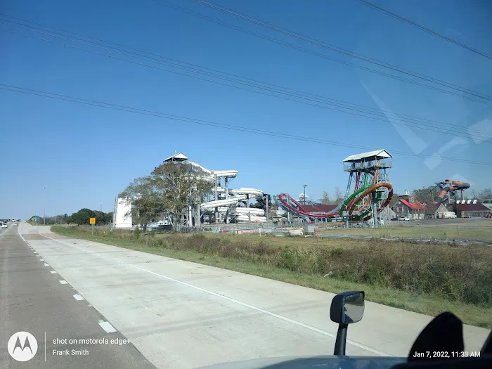 Blue Bayou Water Park 4