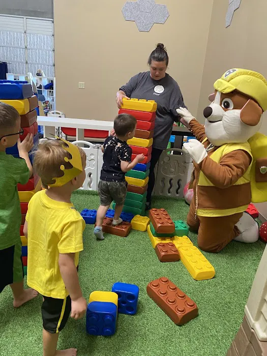 Ash and Elm Play Studio 4