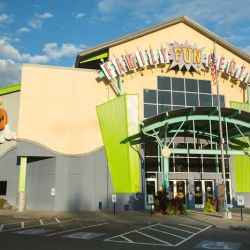Tukwila Family Fun Center & Bullwinkle's Restaurant ico