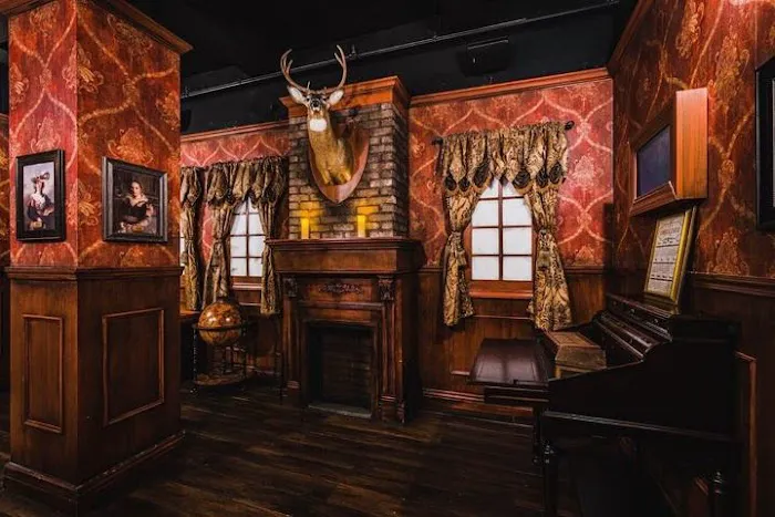 Escape Room NYC - Mission Escape Games 5