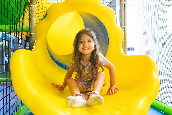 Energy sensory play + organic cafe 7